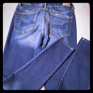 AEO Hi-Rise SuperSuperStrech Jeggings 10R